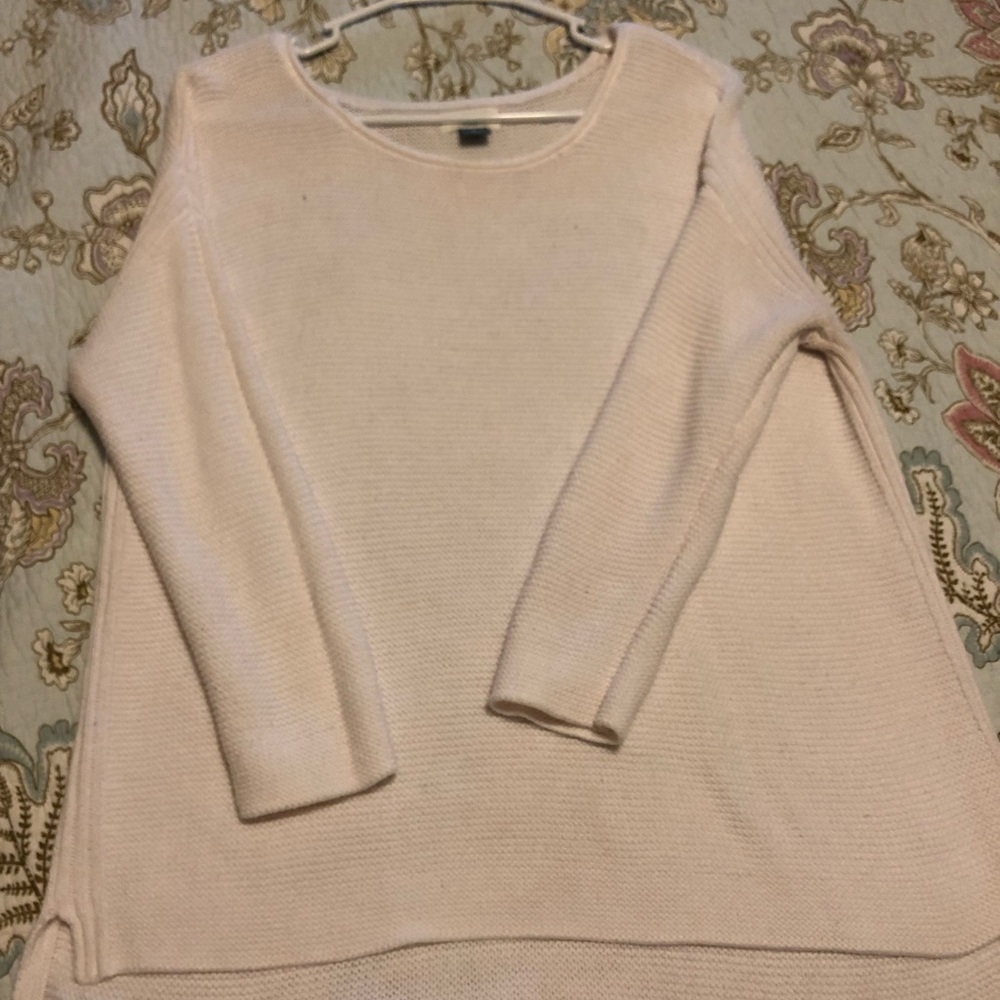 Cream old navy sweater